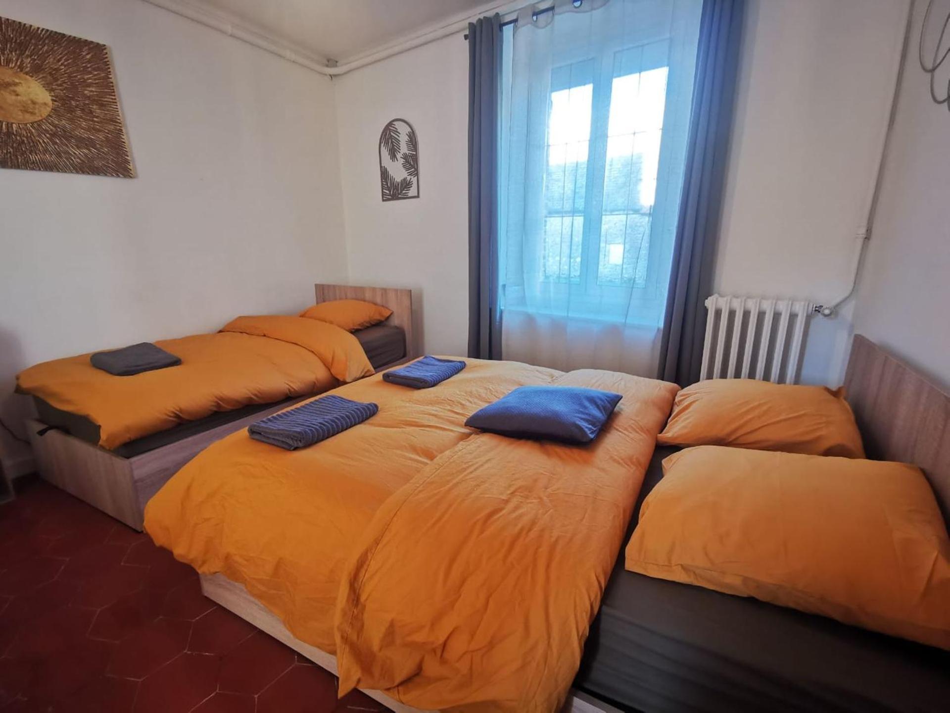 La Petite Folie Bed & Breakfast Eole-en-Beauce Bagian luar foto
