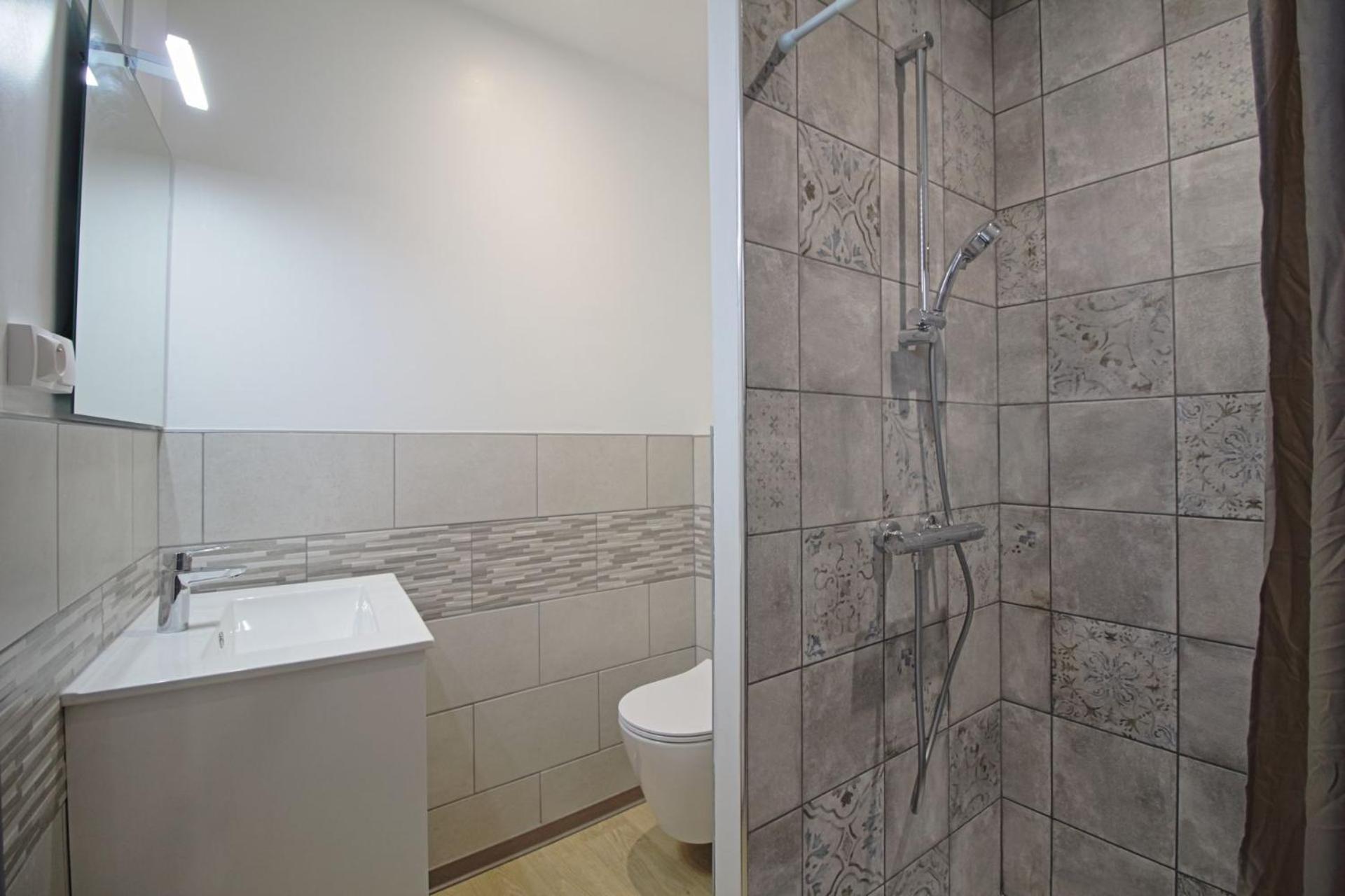 La Petite Folie Bed & Breakfast Eole-en-Beauce Bagian luar foto